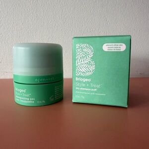 Briogeo Style + Treat Dry Shampoo Puff - BNIB - 15 g